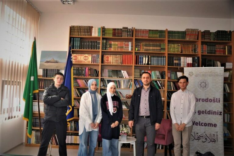 Gazi Husrev-begova medresa osvojila prvo ekipno mjesto na takmičenju iz životopisa Muhammeda, a.s.