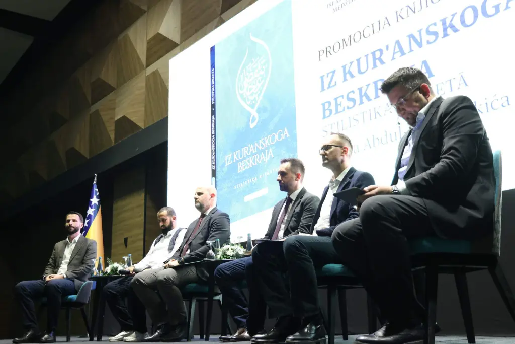 U Sarajevu predstavljena knjiga "Iz kur'anskog beskraja", Abdul-Aziza Drkića: Knjiga naučne i praktične vrijednosti