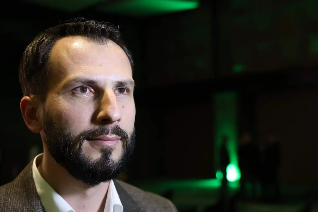 U Sarajevu predstavljena knjiga "Iz kur'anskog beskraja", Abdul-Aziza Drkića: Knjiga naučne i praktične vrijednosti